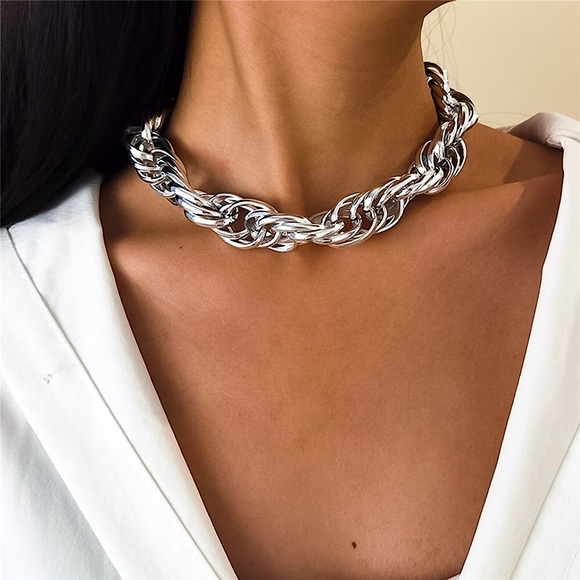 ⚜️[𝟯𝟬%𝗢𝗙𝗙|𝗯𝘂𝗻𝗱𝗹𝗲𝘀 𝟯+]⚜️Big Link Silver Choker NEW - Picture 6 of 10